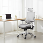 Chaise de bureau grise en maille respirante avec support lombaire réglable et appui-tête – 1 personne