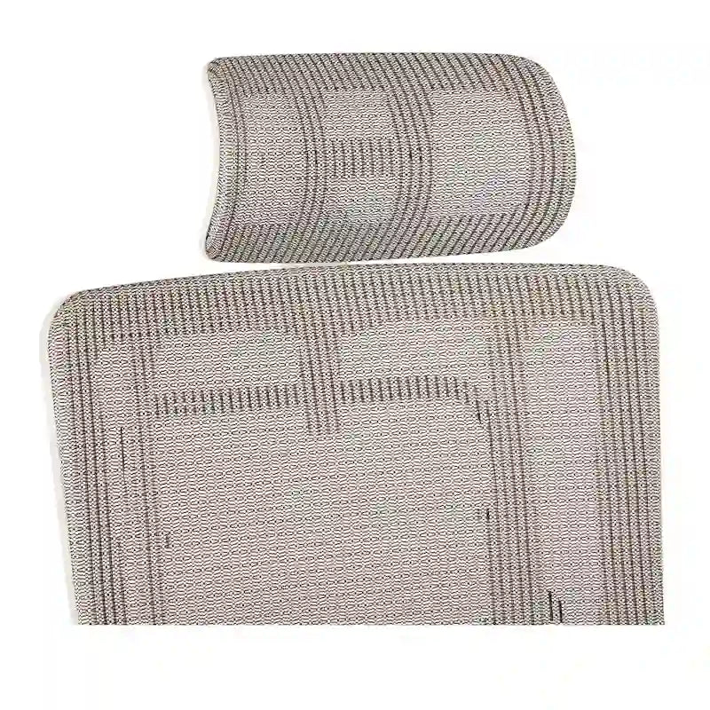 Chaise de bureau grise en maille respirante avec support lombaire réglable et appui-tête – 1 personne